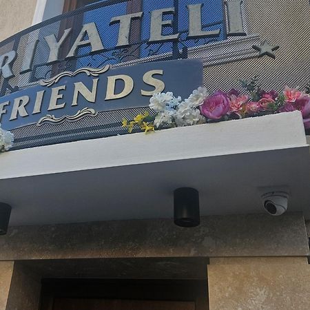 Priyateli - Friends Hotell Veliko Tŭrnovo Eksteriør bilde