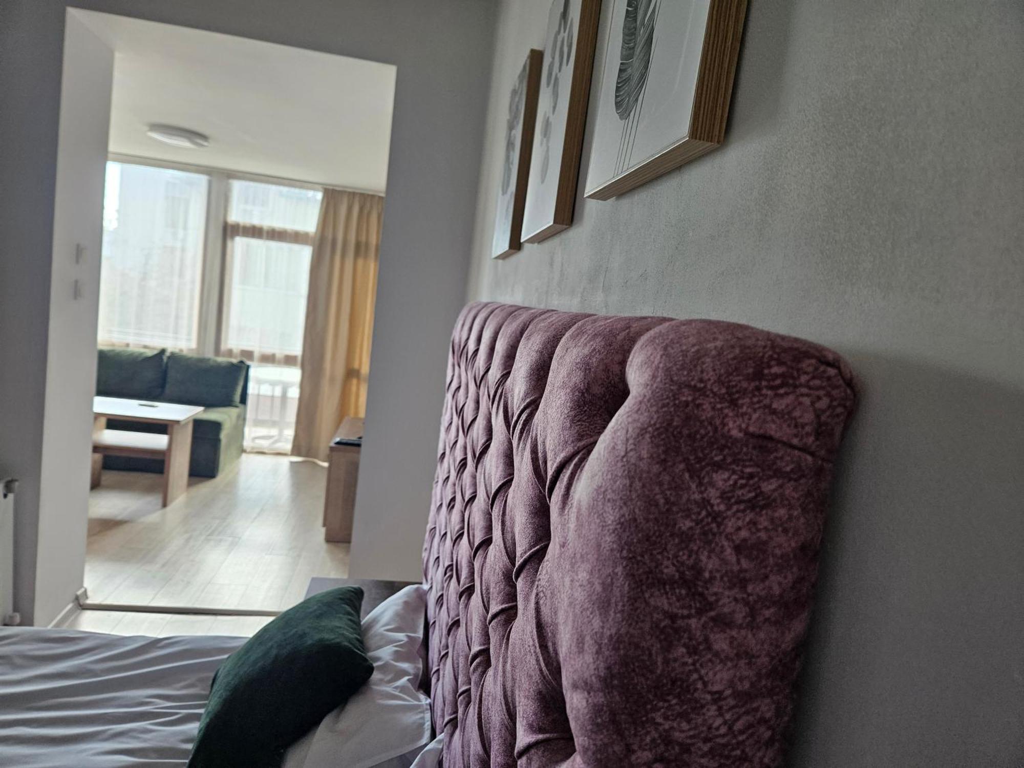Priyateli - Friends Hotell Veliko Tŭrnovo Eksteriør bilde